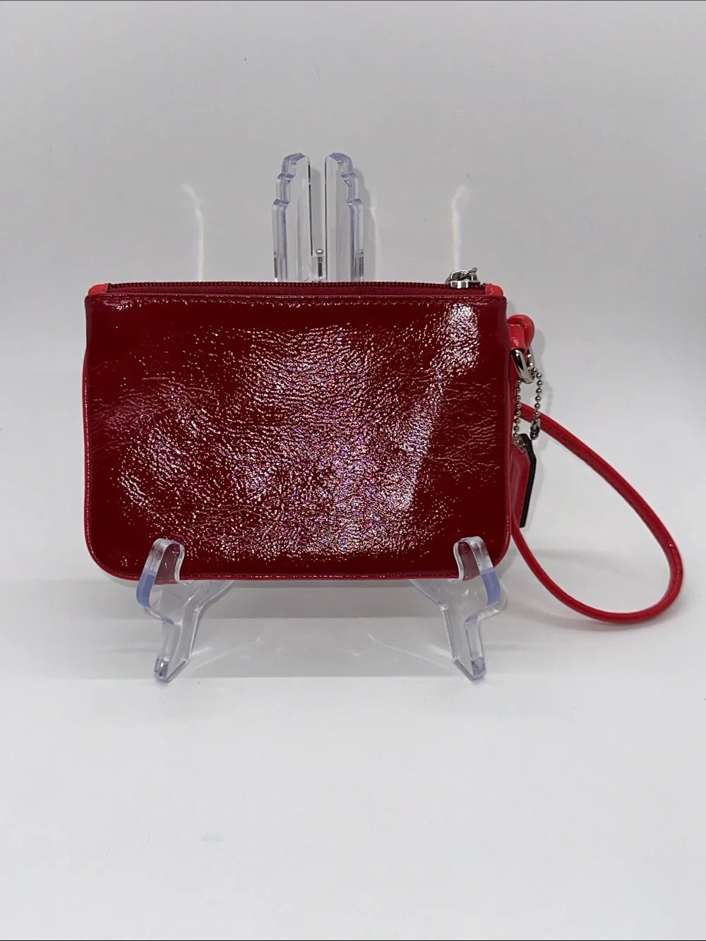 Coach♥️Poppy Patent Wristlet - Picture 5 of 9